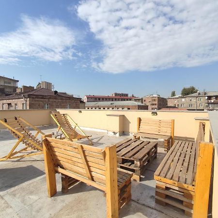 Hotelise I Sunflower Studio Γιερεβάν Εξωτερικό φωτογραφία