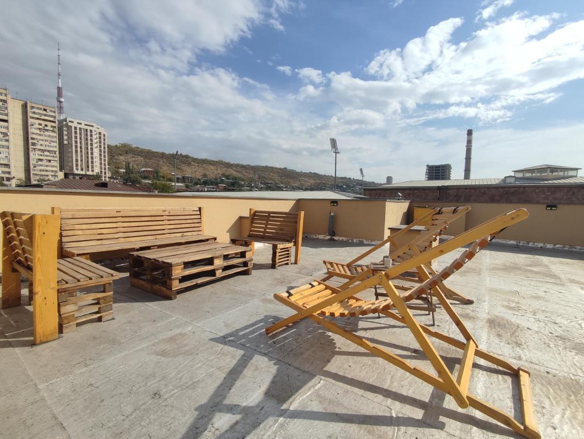Hotelise I Sunflower Studio Γιερεβάν Εξωτερικό φωτογραφία